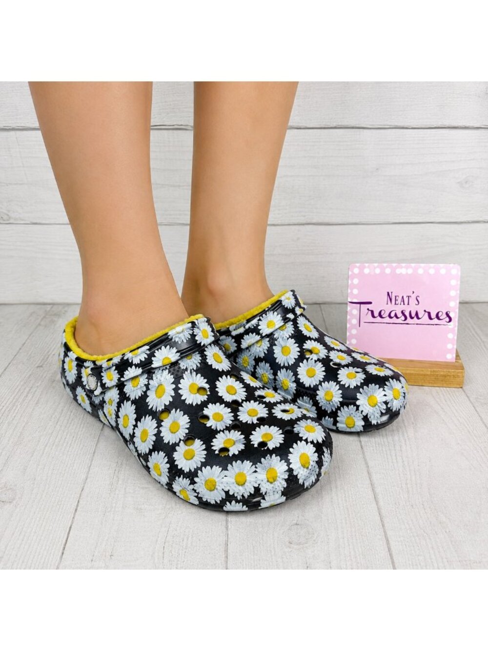 Crocs VACAY Classic Lined Black Daisy Floral Slip On Clog Shoes Sz M 11 / W 13